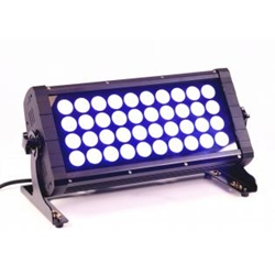 LOCATION PROJECTEUR LED 40X10 WATTS
